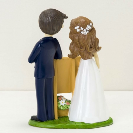 Figura fidanzati torta