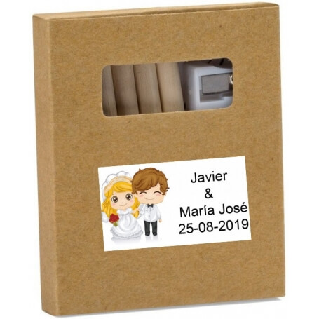 Matite colorate in scatola kraft personalizzata con adesivo matrimonio con nomi e data