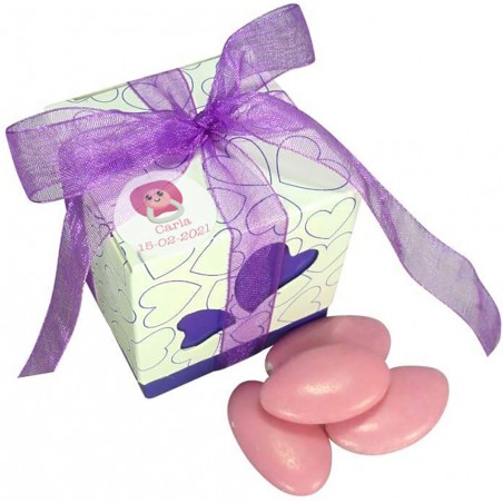 Scatole decorate con dolci per un battesimo di bambina personalizzato