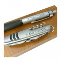 Coltello e penna in scatola di legno personalizzati per dettagli di battesimo