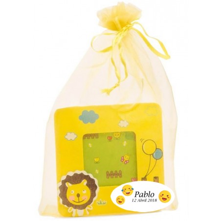 Portafoto infantile in sacchetto di organza personalizzato con adesivo infantile