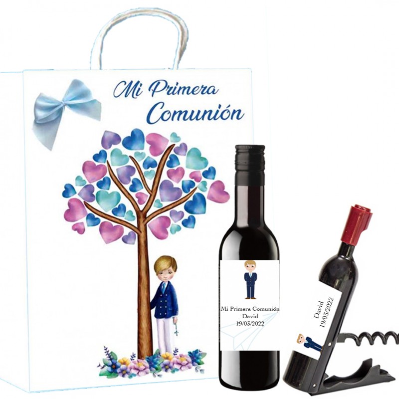 Bottiglia di vino e cavatappi personalizzati nella borsa per la comunione del ragazzo