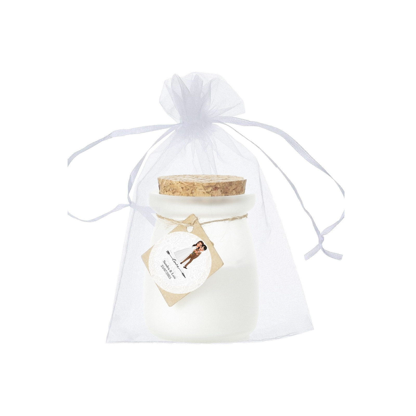 Candela aromatica alla vaniglia personalizzata con adesivo sposi in sacchetto di organza bianca