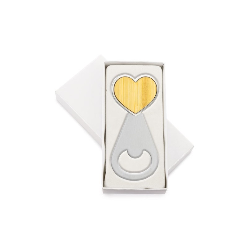 Cavatappi a forma di cuore presentato in scatola bianca