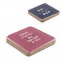 Set di 4 sottobicchieri quadrati realizzati in sughero con frase