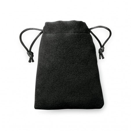 Portachiavi circolare in legno personalizzato con adesivo per matrimonio e presentato in una borsa scamosciata
