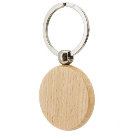 Portachiavi circolare in legno personalizzato con adesivo per matrimonio e presentato in una borsa scamosciata