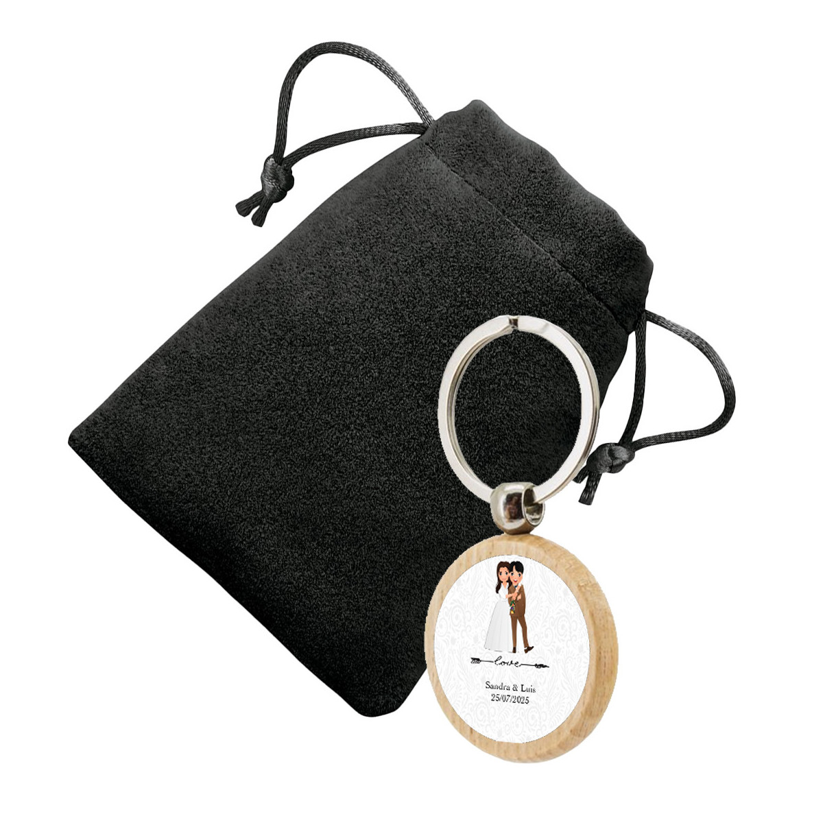 Portachiavi circolare in legno personalizzato con adesivo per matrimonio e presentato in una borsa scamosciata
