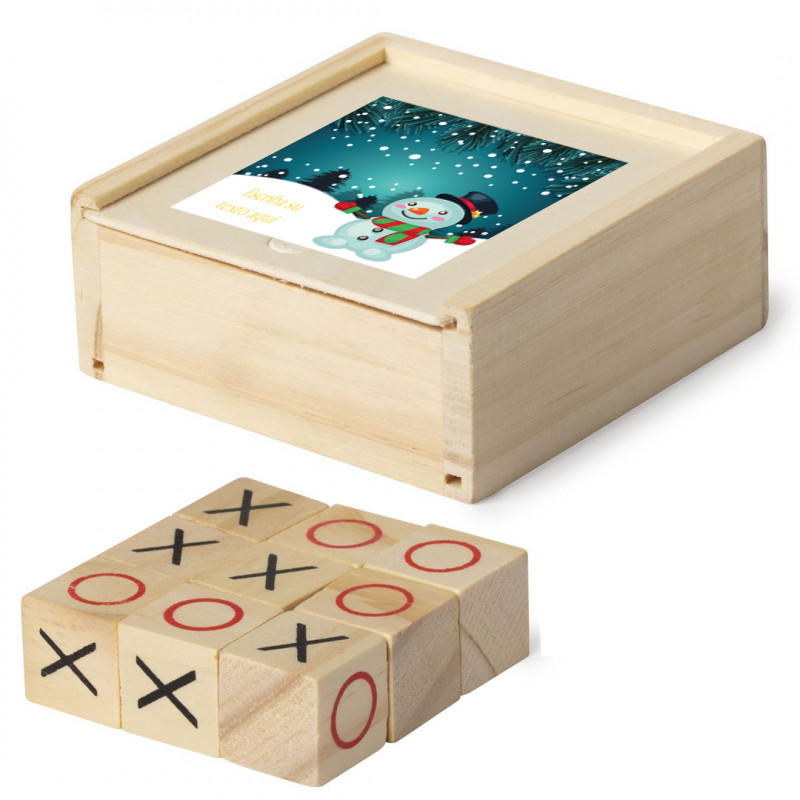 Gioco del tris in una scatola di legno personalizzata con una frase adesiva natalizia