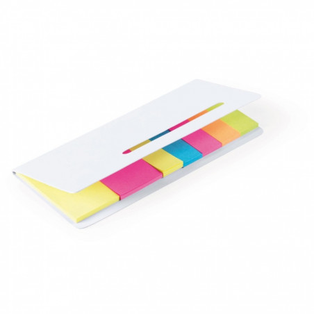 Quaderno per la borsa con post it colorato presentato con adesivo del matrimonio e testo personalizzato