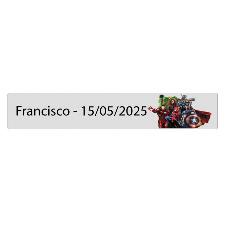 Adesivo rettangolare trasparente 5 x 1 Avengers personalizzato con nome e data