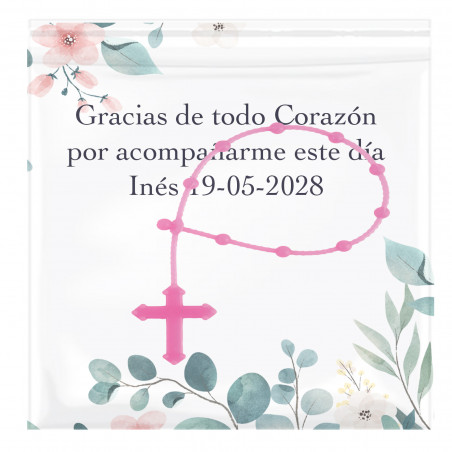 Rosario in gomma rosa presentato con cartoncino personalizzato