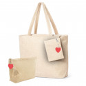 Borsa e beauty case con portachiavi a cuore