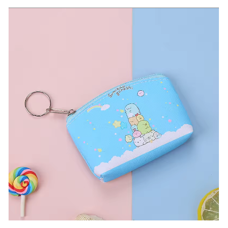 Portafoglio blu con design di Sumikko Gurashi, incantevole e funzionale per l'uso quotidiano