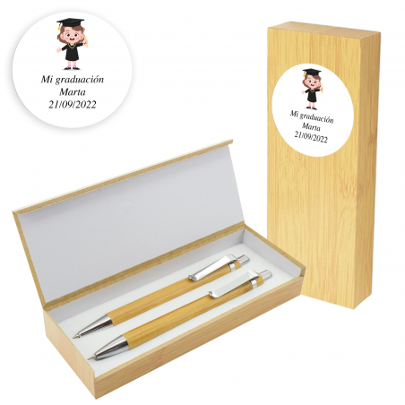 Penna e portamine in bambù in astuccio con adesivo personalizzato per laurea ragazza