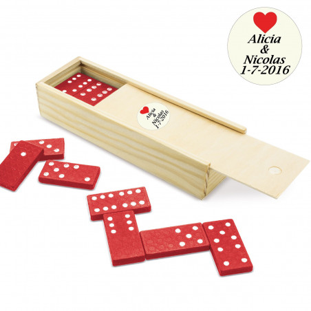 Domino rossi con adesivi personalizzati per matrimonio