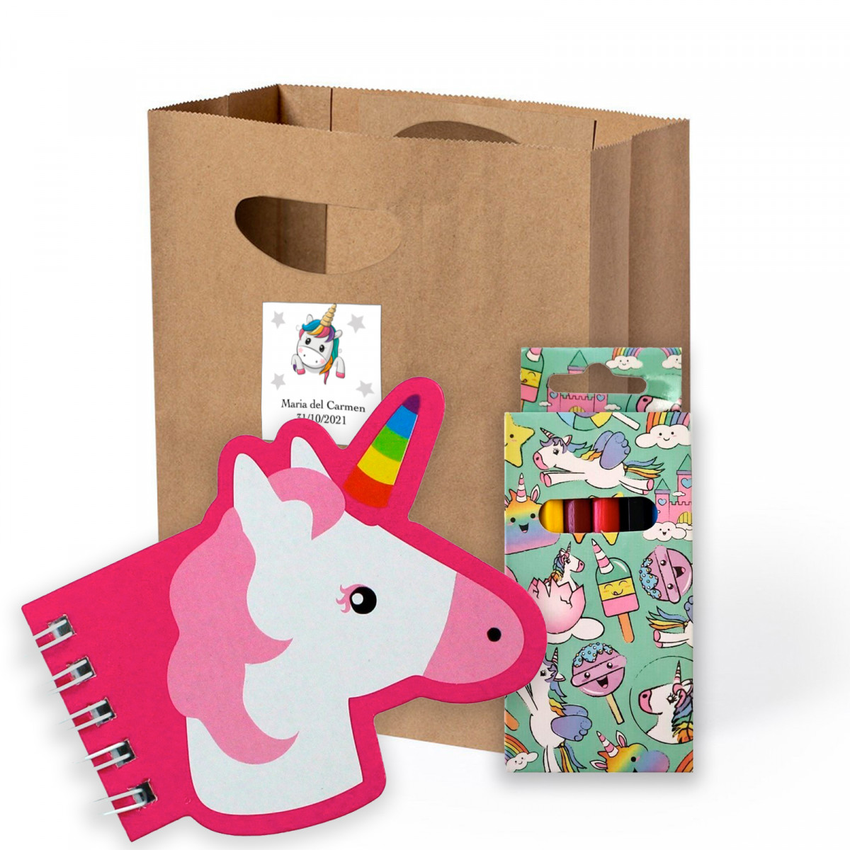Quaderno e pastelli unicorno in una scatola unicorno in una borsa con un adesivo personalizzato per i dettagli