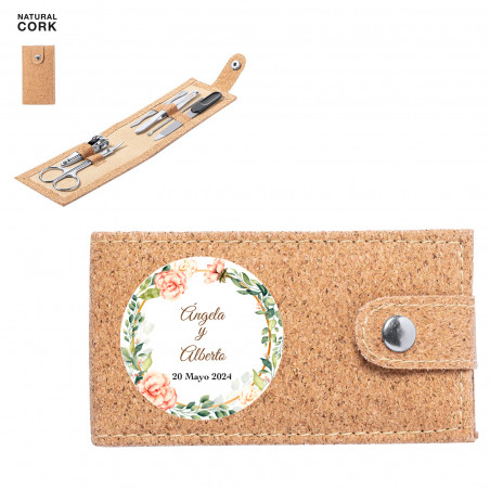 Accessori per manicure in astuccio con adesivo personalizzato per dettagli