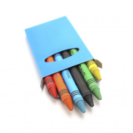 Libro da colorare con astuccio di pastelli rossi presentato in busta metallizzata e adesivo personalizzato per compleanno