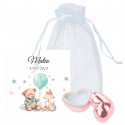 Balsamo per labbra con biglietto personalizzato in un sacchetto di organza per bomboniere di battesimo