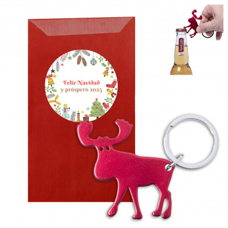 Portachiavi apribottiglie a forma di renna di colore rosso in busta di carta kraft con adesivo personalizzato di Natale per