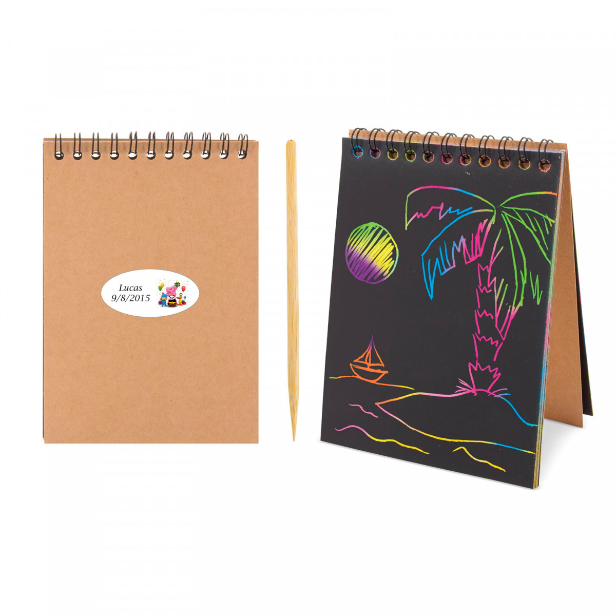Quaderno per disegnare in multicolore con adesivo