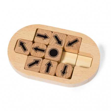 Gioco di abilità in legno con dadi freccia