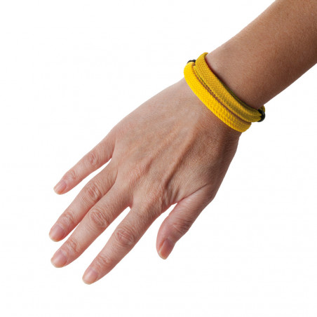 Bracciali in filo regolabili in vari colori