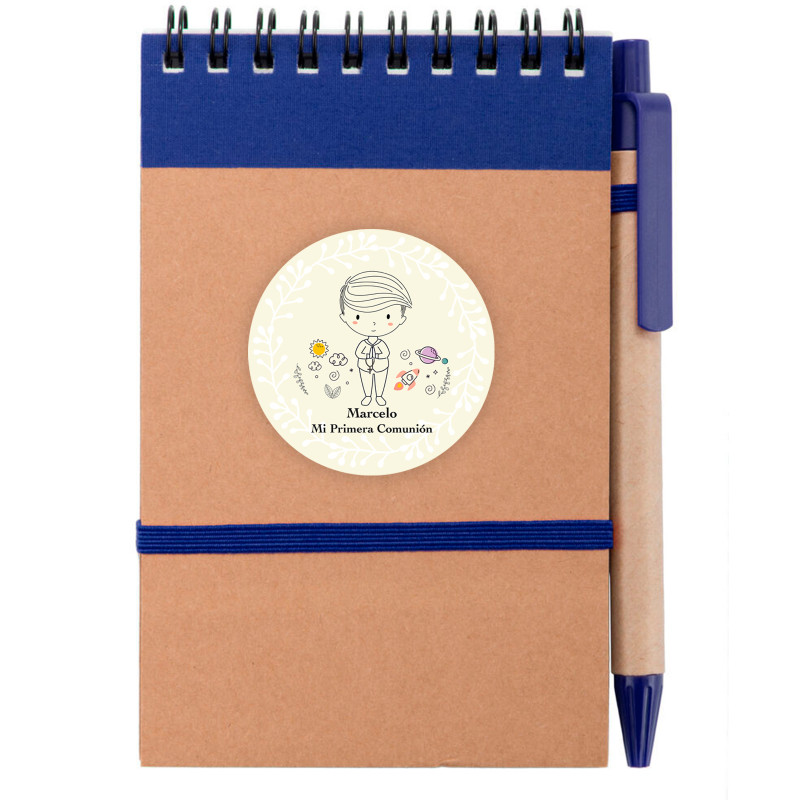 Quaderno con penna e adesivo "La mia Prima Comunione" bambino per dettagli