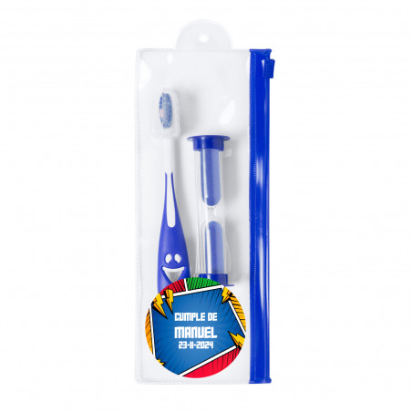 Spazzolino da denti per bambini con dettagli blu e accessori personalizzati con adesivi di supereroi