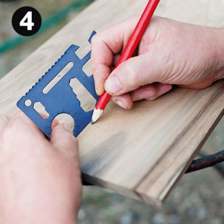 Multitool blu in custodia con adesivo personalizzato per comunione di bambino
