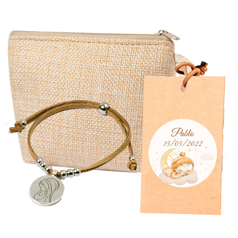 Bracciale con medaglia della Madonna in borsetta con cartellino personalizzato con adesivo da regalare