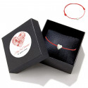 Bracciale di filo rosso con ciondolo a forma di cuore in scatola regalo personalizzata per San Valentino