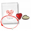 Bracciale in corda con cuore e cioccolatini in sacchetto con adesivo personalizzato da regalare