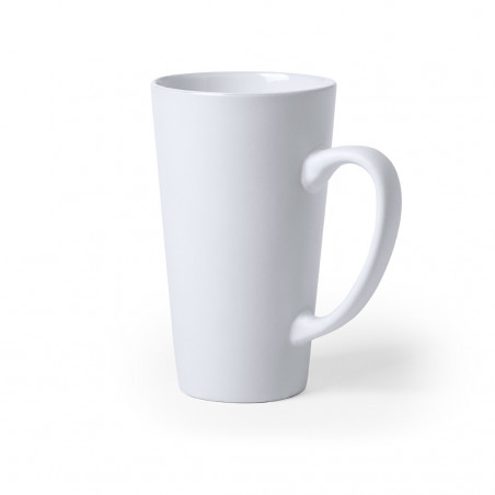 Tazza in ceramica dalla forma allungata con maxi manico