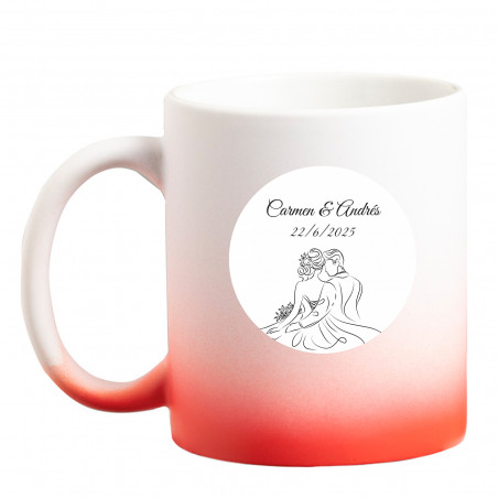 Tazza di sublimazione finitura opaca rossa con adesivo sposi design lineare per dettagli matrimoni
