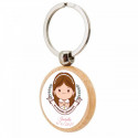 Portachiavi in legno con adesivo comunione bambina in busta kraft rosa personalizzata per dettagli prima comunione