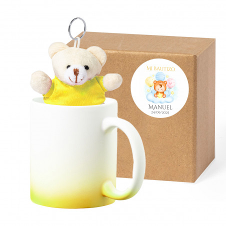 Tazza di mate gialla sfumata con portachiavi orsetto in scatola personalizzata per battesimo