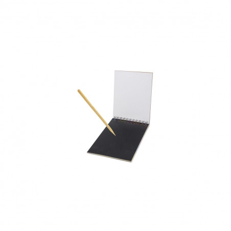 Quaderno per disegnare in multicolore con adesivo