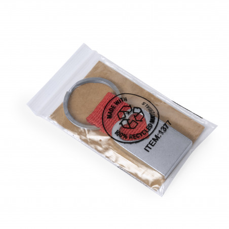 Portachiavi in alluminio a forma di cuore con nastro rosso in confezione regalo con adesivo romantico