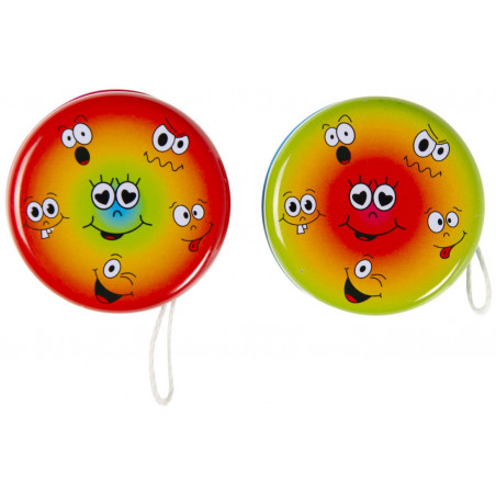 Dettagli infantili yoyo caritas emojis