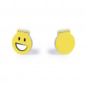 Emoji dettaglio infantile per eventi con quaderno matita e gomma da cancellare