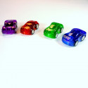 Dettaglio infantile di Cars con adesivi, giocattoli e lecca-lecca