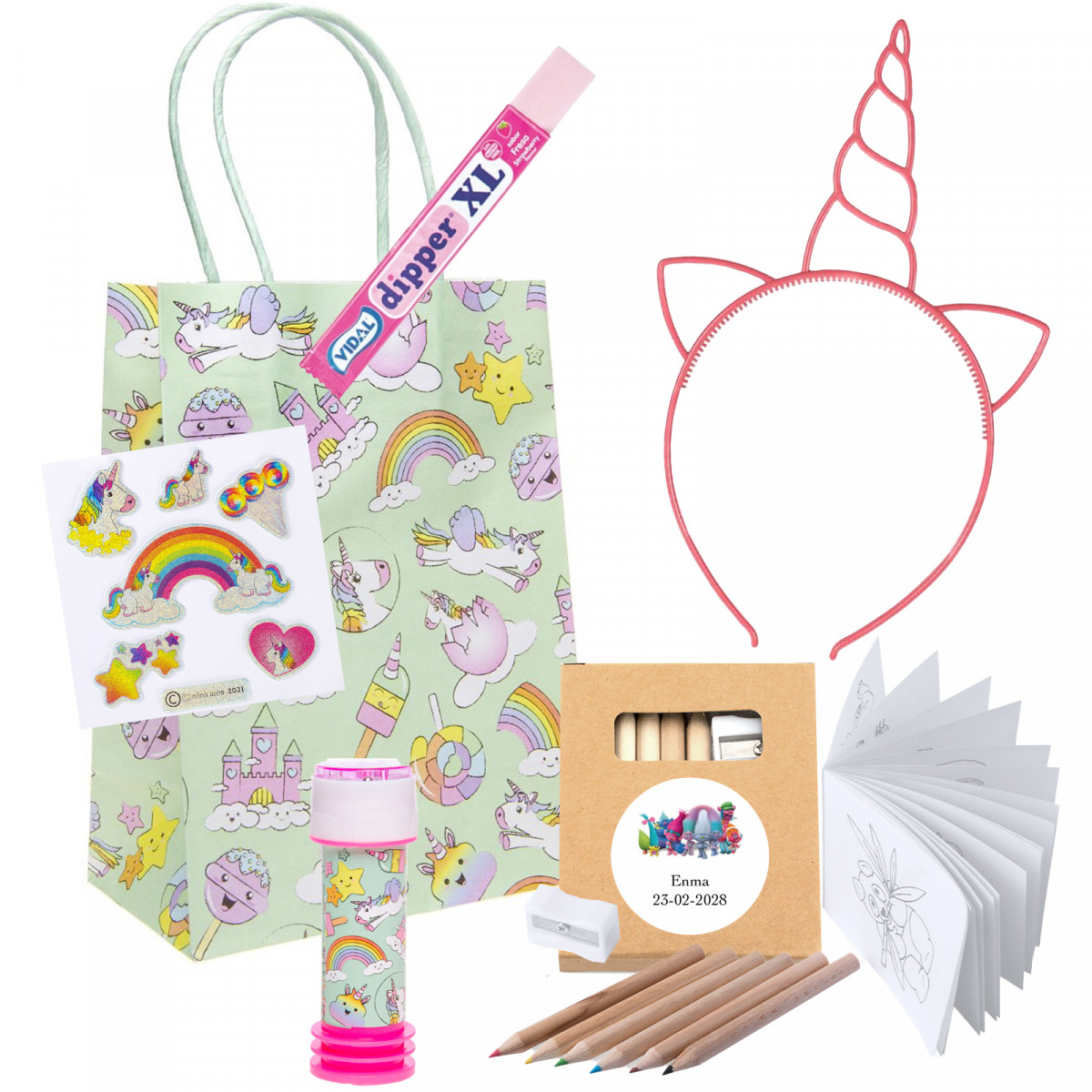 Regalo infantile a tema trolls con giochi e dolci