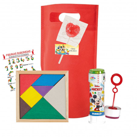 Pacchetto Disney con tangram in legno, bolle di sapone Mickey 60 ml assortite e lecca-lecca a forma di cuore alla fragola.