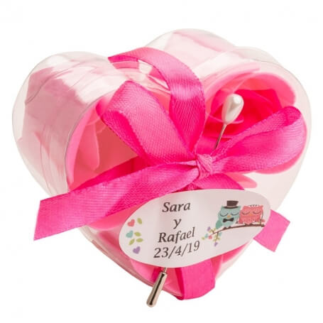 Fiori di sapone regali personalizzati per gli invitati al matrimonio