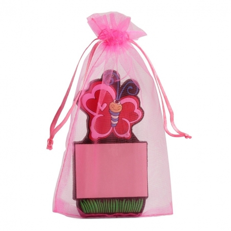 Immagine con taccuino in busta di organza