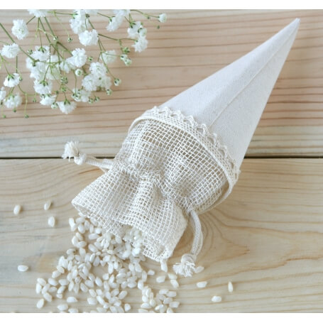 Titolare del riso per matrimoni