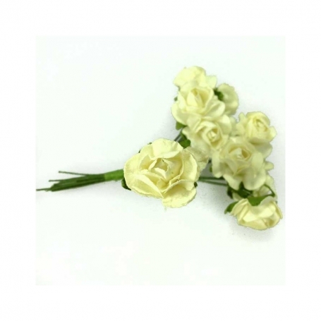 Vino personalizzato per matrimoni decorato con fiocco e fiore