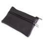 Borsa in similpelle nera con custodia e adesivo personalizzato. Un dettaglio elegante e pratico per i matrimoni.